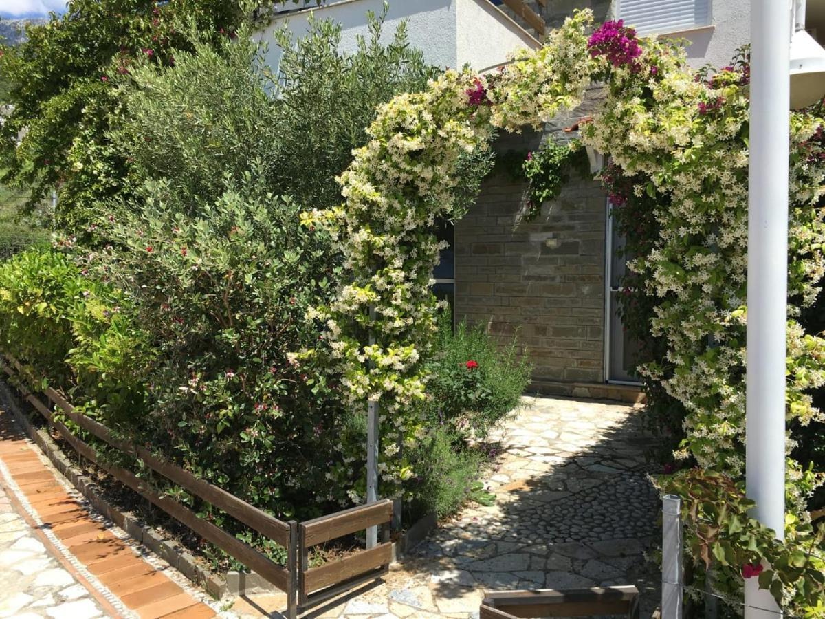 Olives Residence Dhermi Ngoại thất bức ảnh